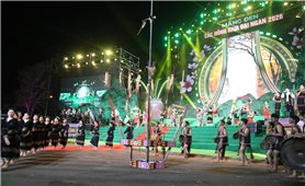 Măng Đen - Sắc hồng giữa đại ngàn