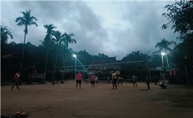 Thôn khó khăn ở xã biên giới Đà Nẵng có điện sinh hoạt