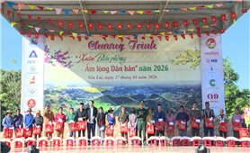 Bộ đội Biên phòng tỉnh Gia Lai tặng hơn 800 suất quà cho người dân biên giới