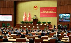 Khẩn trương tổ chức triển khai thực hiện Nghị quyết Đại hội XIV theo hướng hành động