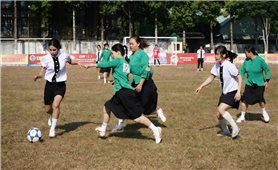 Giải bóng đá nữ các DTTS tỉnh Gia Lai mở rộng: Mang bản sắc văn hóa lên sân cỏ