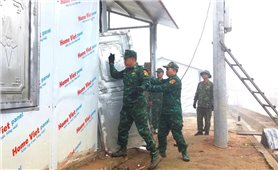 Mưa đá gây thiệt hại nhiều nhà dân ở xã Pa Ủ