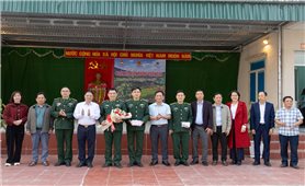 Thàng Tín vui Ngày hội Biên phòng toàn dân