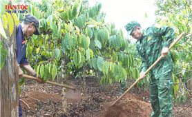 Thắm mãi miền biên cương