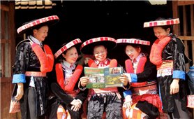 Những phụ nữ “giữ lửa” trong vùng đồng bào DTTS