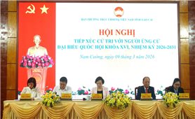 Ứng cử viên đại biểu Quốc hội Khóa XVI thuộc đơn vị bầu cử số 1 tỉnh Lào Cai tiếp xúc cử tri