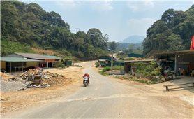 Miền Tây Nghệ An ly hương tứ xứ, nhiều bản làng chỉ còn người già và trẻ nhỏ