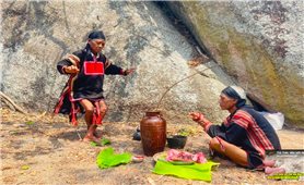 Gia Lai: Chuẩn bị tổ chức Lễ cầu mưa của Yang Pơtao Apui trên núi thần Chư Tao Yang