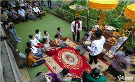 Xem người Tày, Khmer, Chu Ru... thực hành nghi lễ truyền thống giữa lòng Hà Nội