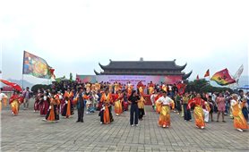 Liên hoan Yosakoi 2026 thổi bùng không khí lễ hội tại Ninh Bình