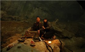 “Phí Phông: Quỷ máu rừng thiêng”: Xóa tan nỗi sợ về ma mị (Bài 2)