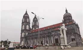 Đồng bào Công giáo Trà Cổ chung sức giữ bình yên biên giới