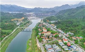 Dựng sinh kế xanh trên miền cổ tích Nà Hang