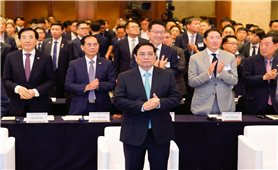 Thủ tướng: Các nhà đầu tư Hàn Quốc có thể yên tâm đầu tư lâu dài, ổn định, an toàn tại Việt Nam
