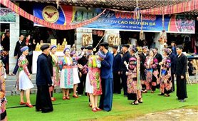 Chợ vùng cao ngày Tết chào Xuân 2023 tại Làng Văn hóa - Du lịch các dân tộc Việt Nam