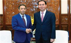 Chủ tịch nước Trần Đại Quang tiếp Đại sứ UAE chào kết thúc nhiệm kỳ