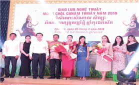 Họp mặt mừng Tết Chôl Chnăm Thmây năm 2019: Siết chặt bàn tay đoàn kết