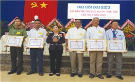 Huyện Thoại Sơn (An Giang) : Tổ chức Đại hội Đại biểu các dân tộc thiểu số lần thứ II năm 2019