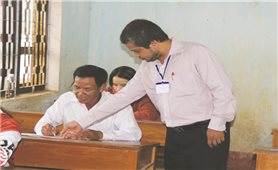 Người cán bộ Mặt trận ham học của đồng bào M’nông
