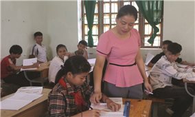 Tình trạng học sinh người Đan Lai bỏ học: Chưa có giải pháp ngăn chặn hiệu quả