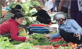 Gia Lai: Chợ làng trong phố