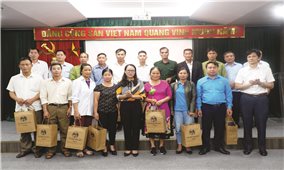 UBDT gặp mặt Đoàn đại biểu Người có uy tín tỉnh Tuyên Quang