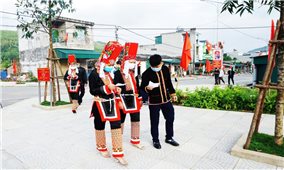 Cử tri Quảng Ninh nô nức tham gia Ngày hội non sông