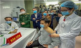 Sức khỏe 20 người Việt Nam tiêm vaccine Covid-19 liều cao nhất ổn định