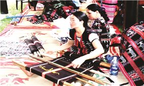 Bảo tồn và phát triển nghề dệt zèng ở A Lưới