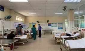 Đà Nẵng: Hơn 30 học sinh nhập viện, nghi ngộ độc do chơi đất nặn