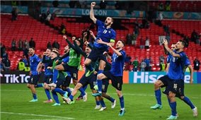 EURO 2020: Tuyển Italia được lịch sử ủng hộ trước trận chung kết
