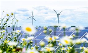 Công nghệ năng lượng gió và năng lượng mặt trời sẽ giúp ích cho hành tinh