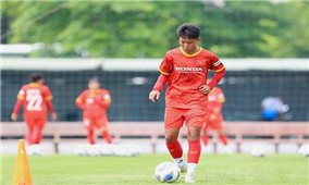 Cô gái người Dao vinh dự được triệu tập vào Đội tuyển bóng đá nữ quốc gia Việt Nam