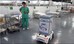 Đưa robot vào điều trị bệnh nhân Covid-19 nặng ở TP. Hồ Chí Minh
