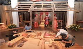 Khám phá di sản văn hóa tại phố cổ Hà Nội