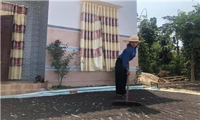 H’Oan H’ra- Bí thư Chi đoàn, nữ trưởng buôn tiêu biểu