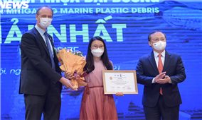 Trao giải báo chí về “Giảm ô nhiễm nhựa đại dương”