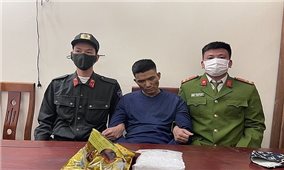 Nghệ An: Lực lượng Hải quan phối hợp bắt đối tượng vận chuyển ma túy đá
