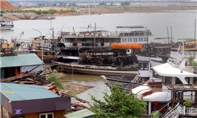 Sớm có giải pháp khắc phục tình trạng các cơ sở đóng tàu, thuyền “chui” tại TP. Hạ Long ?