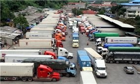 Chính phủ chỉ đạo sớm khắc phục tình trạng ùn tắc hàng hóa tại cửa khẩu biên giới phía Bắc