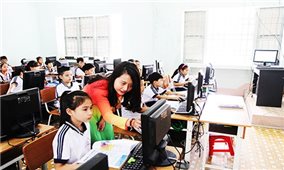 Hướng dẫn tổ chức dạy học Tiếng Anh, Tin học bắt buộc từ lớp 3 năm học 2022- 2023