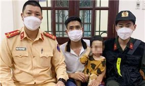 Quảng Ninh: Lực lượng CSGT giải cứu cháu bé bị bố đẻ dọa ném xuống biển