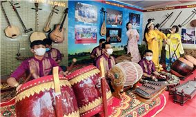 Khai mạc Triển lãm nhạc cụ truyền thống các dân tộc Việt Nam
