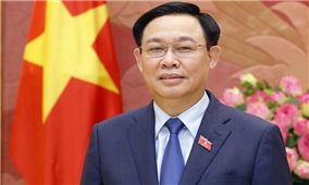 Chủ tịch Quốc hội Vương Đình Huệ lên đường thăm chính thức nước CHDCND Lào
