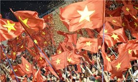 Cờ đỏ sao vàng và khát vọng Việt Nam