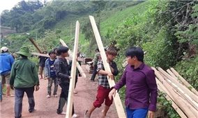 Điện Biên: Di dời gần 30 hộ dân nằm dưới cung trượt sạt ở Nậm Pồ