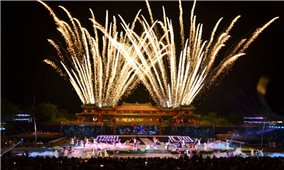 Lễ khai mạc Festival Huế 2022: Lung linh sắc màu văn hóa Huế
