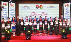 Giao lưu văn hóa “Thiếu nhi Việt Nam tự hào và phát huy bản sắc văn hóa dân tộc”