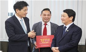 Bộ trưởng, Chủ nhiệm UBDT Hầu A Lềnh tiếp xã giao Hiệp hội Kinh tế văn hóa Hàn Việt và các doanh nhân doanh nghiệp Hàn Quốc