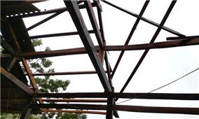 Mưa dông làm 118 ngôi nhà ở Yên Bái bị tốc mái